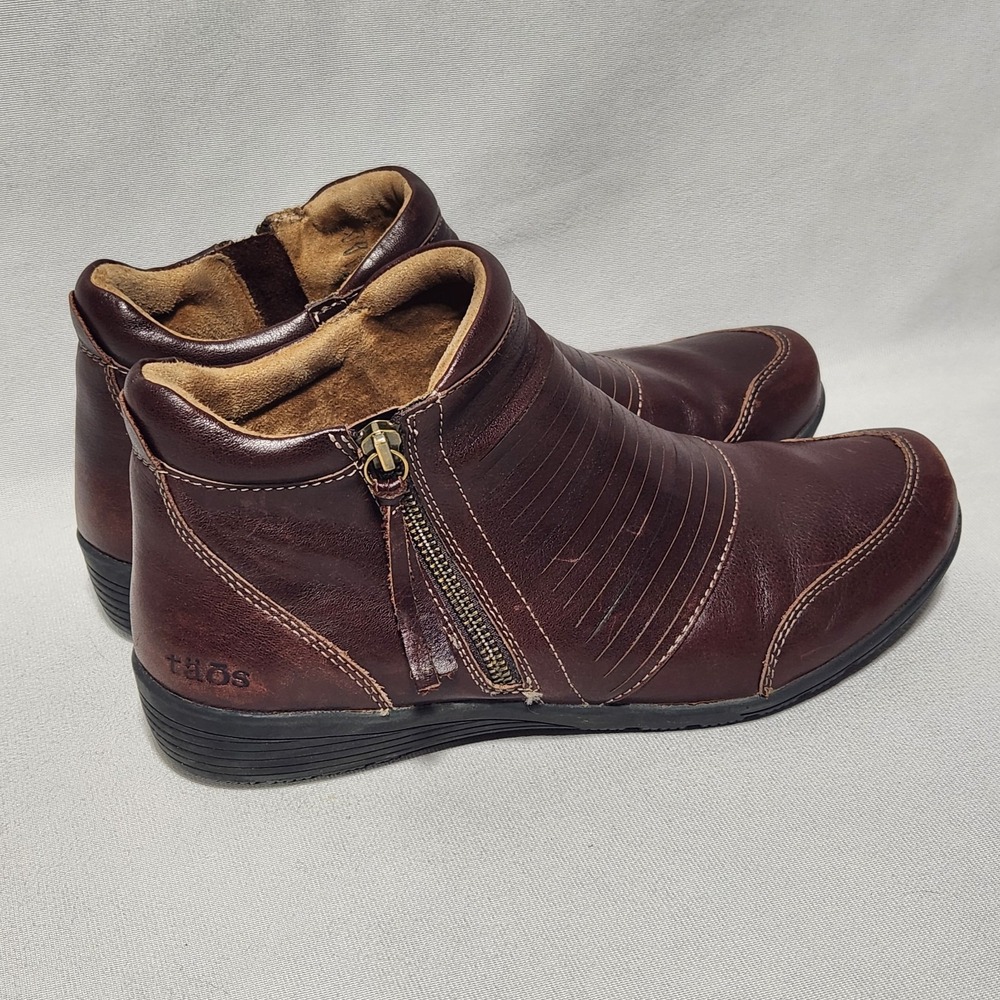 women's TAOS Habit brown Leather ankle Boots‎ size 11 side zip booties - Picture 3 of 9